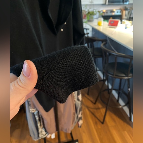 Vintage Petite Express Long Sleeve Sweater - Picture 6 of 6